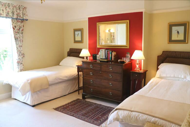 Stoneborough House Bed And Breakfast