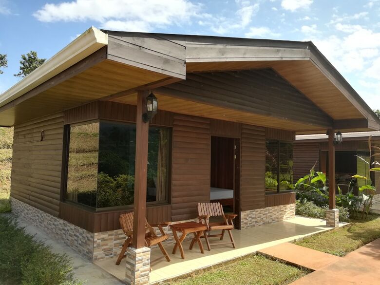 Caba�as Sue�os Del Arenal