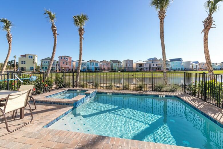 Hotel Margaritaville Cottages Orlando By Vstays