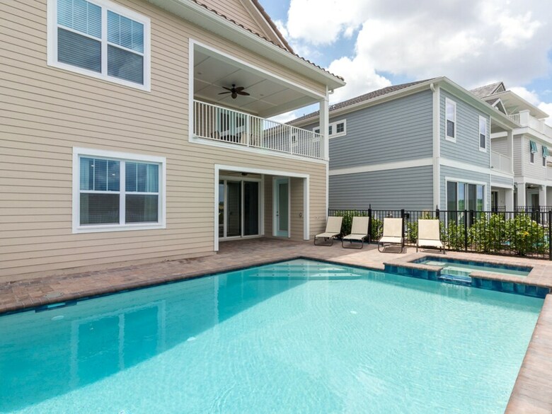 Hotel Margaritaville Cottages Orlando By Vstays