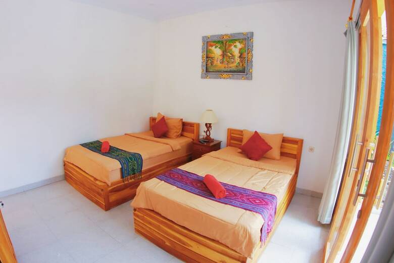 Bed & Breakfast The Box House Nusa Penida