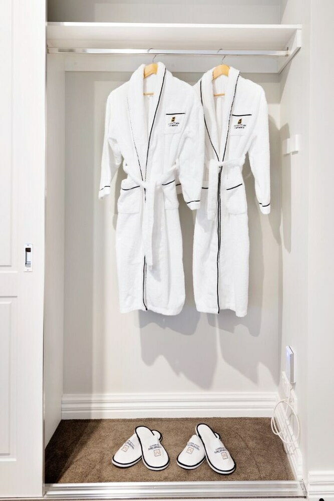 Manhattan Apartments - Notting Hill