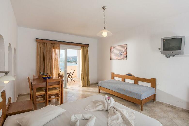 Balos Beach Hotel