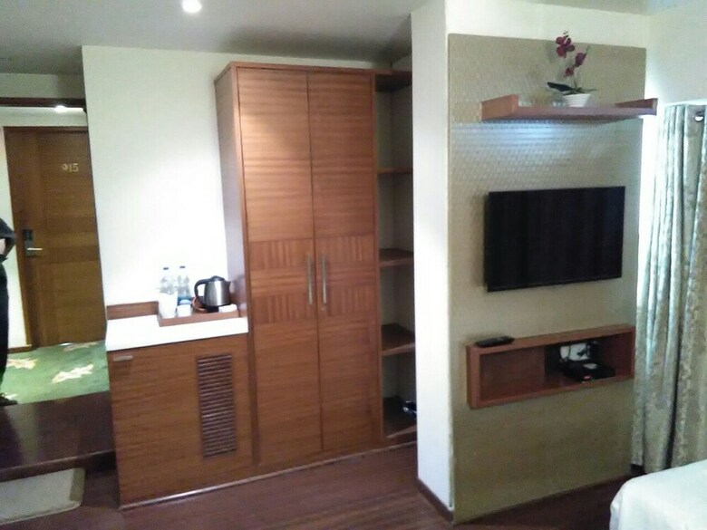Hotel Kells