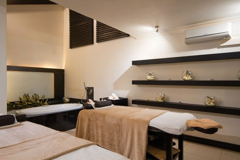 San Lameer Villa Rentals 10430