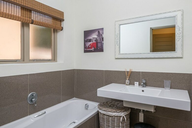 San Lameer Villa Rentals 10430