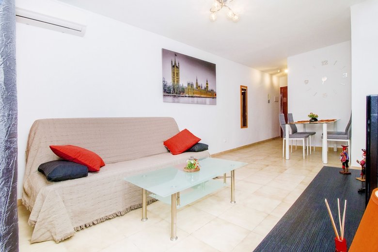 Apartamentos Espanatur Sandra