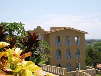 Aparthotel Villas & Resort Luz de Luna