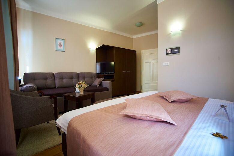 Hotel Pansion Bernarda