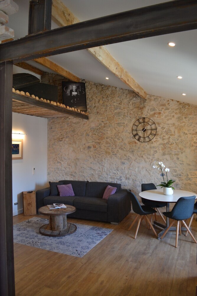 Apartamento 2 Pi�ces - Plein Centre