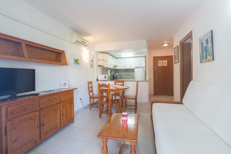 Apartamento Royal 316 Ref. 1020