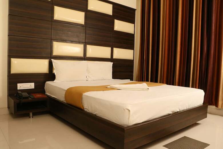 Hotel Grand Residency