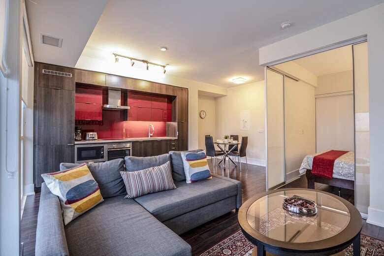 Apartamentos Galaxy Suites 300 Front Unit 3003