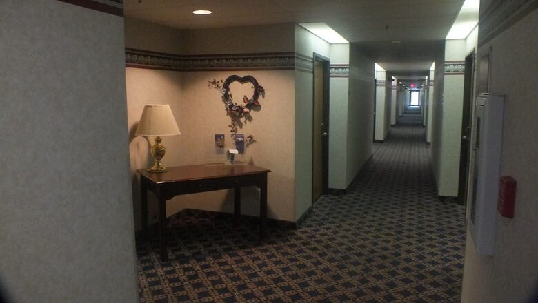 Hotel Q Express Inn & Suites