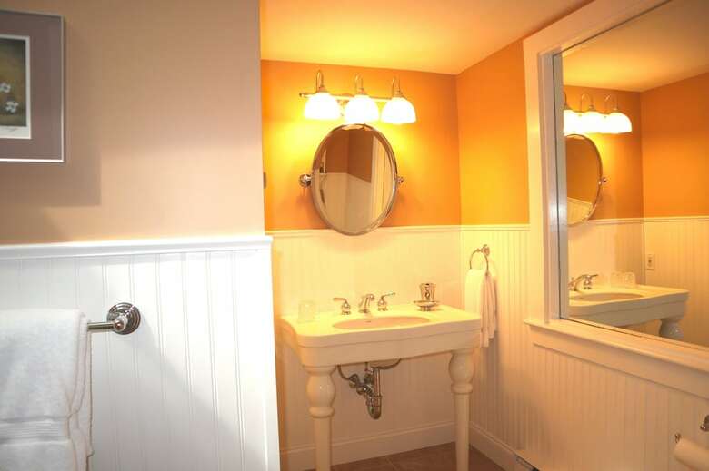 Bed & Breakfast Whalewalk Inn And Spa