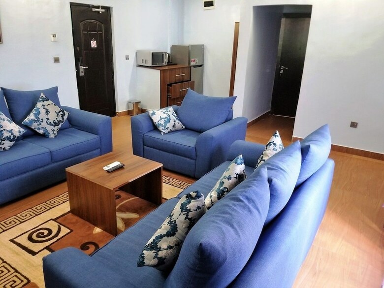 Nandas Hotel