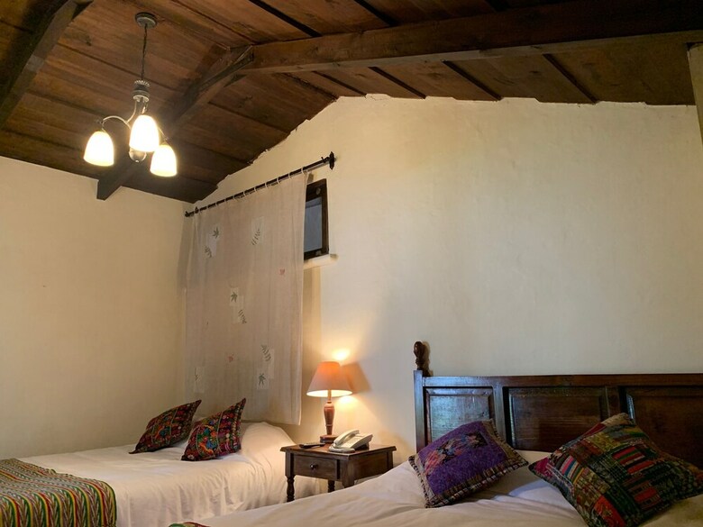 Bed & Breakfast Hotel Casa de Las Mascaras