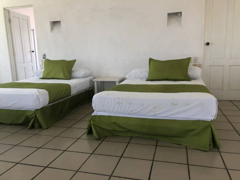 Hostal Casa Mexicana La Reyna