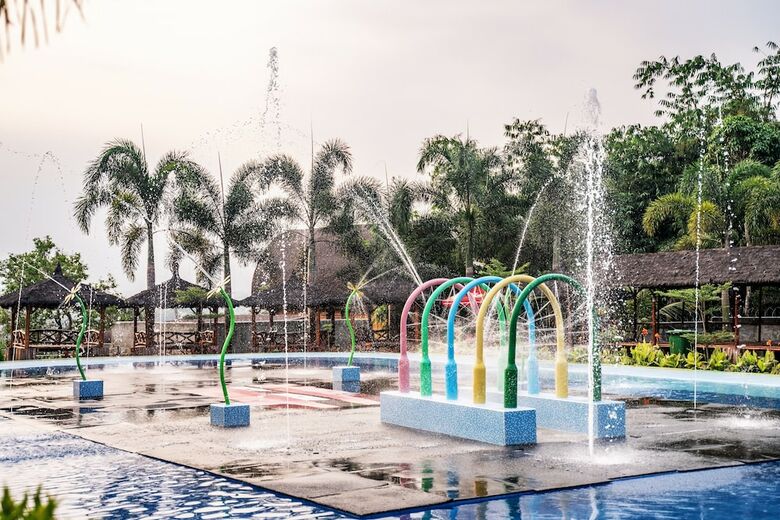 Hotel Sparks Forest Adventure Sukabumi