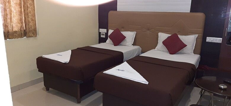 Hotel Aakash Residency