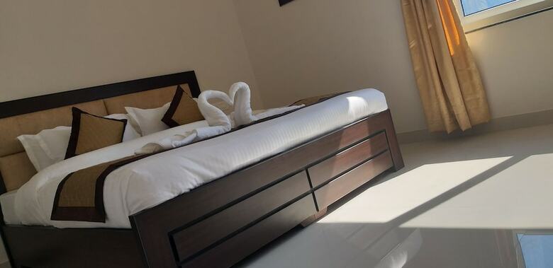 Hotel Tulsi