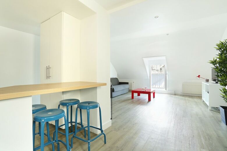 Apartment Ponthieu - Champs Elys�es