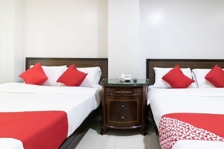Hotel Oyo 152 Sangco Condotel
