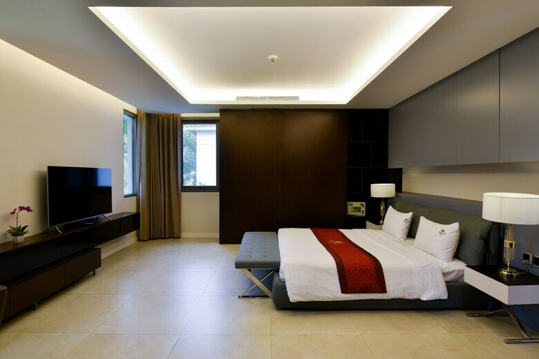 The Five Stars Villa