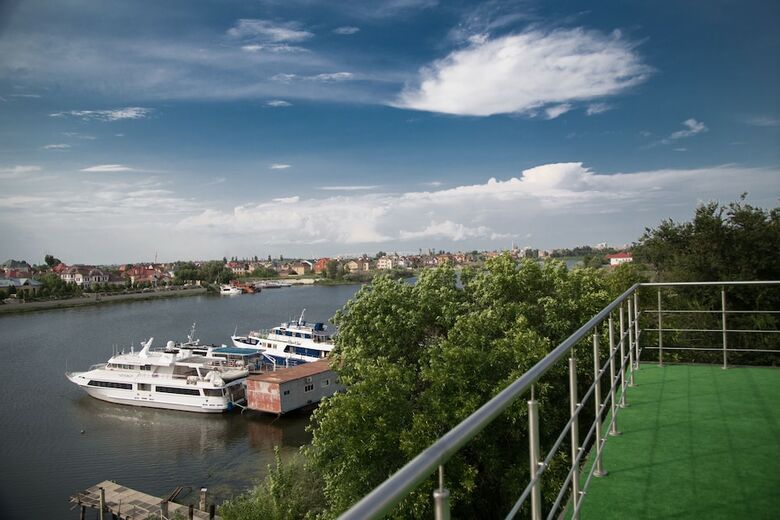 Hotel Zolotoy Zaton