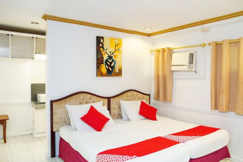 Hotel Oyo 137 Residencia Rsy Condotel