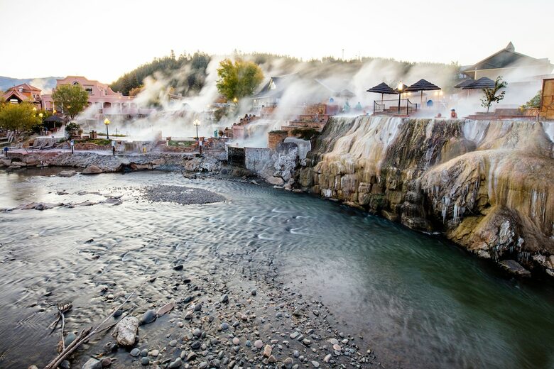 Hotel The Springs Resort & Spa