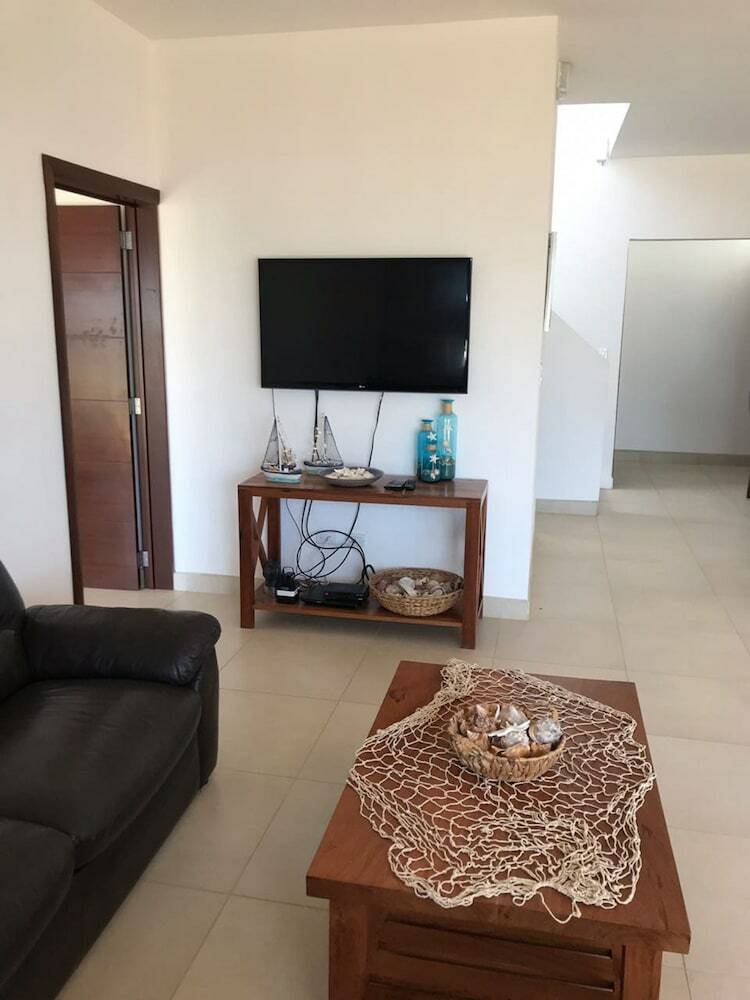 Casa Las Margaritas Playa Guasacate