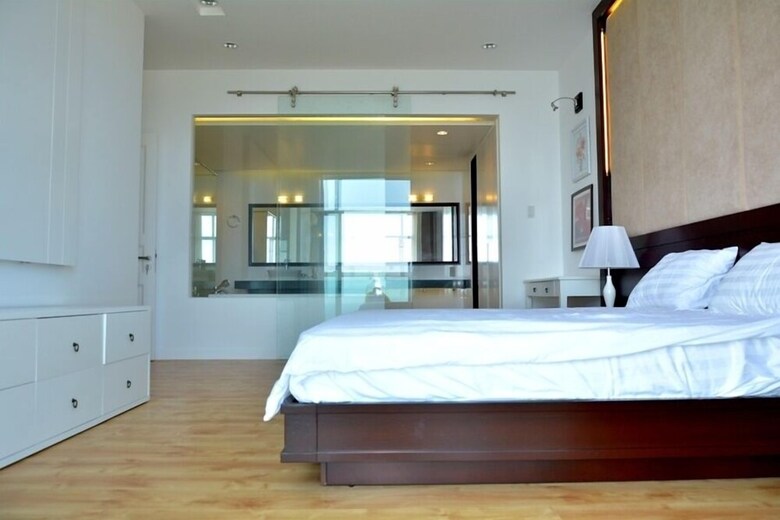 Luxury Apartment