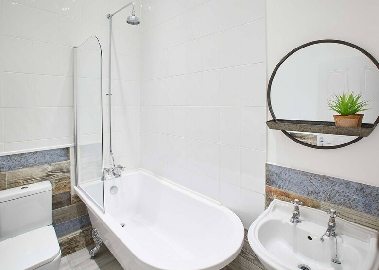 Pearl Apartment