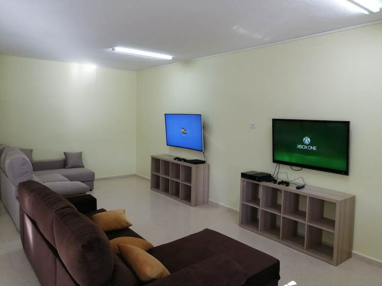 Hostal Residencia Las Claras Del Mar Menor - Hostel