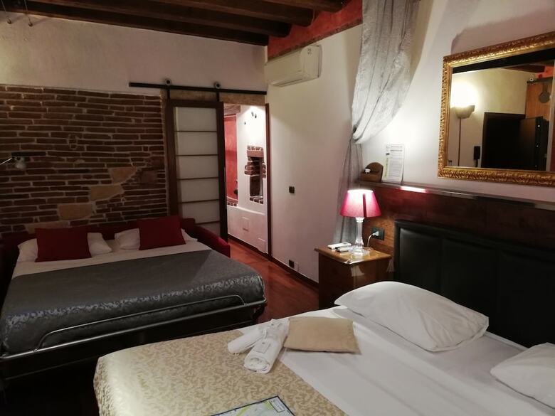 Apartamento Antica Residenza Via Roma Garden View