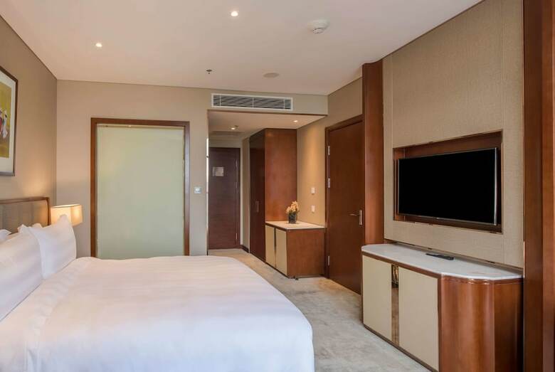Hotel Wyndham Garden Hanoi
