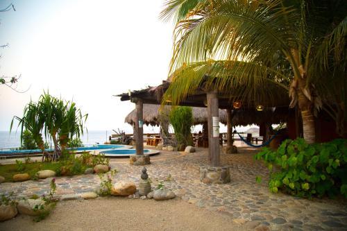 Hotel Caba�as Las 3 Marias