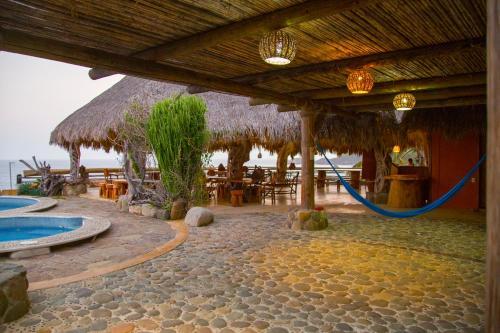 Hotel Caba�as Las 3 Marias