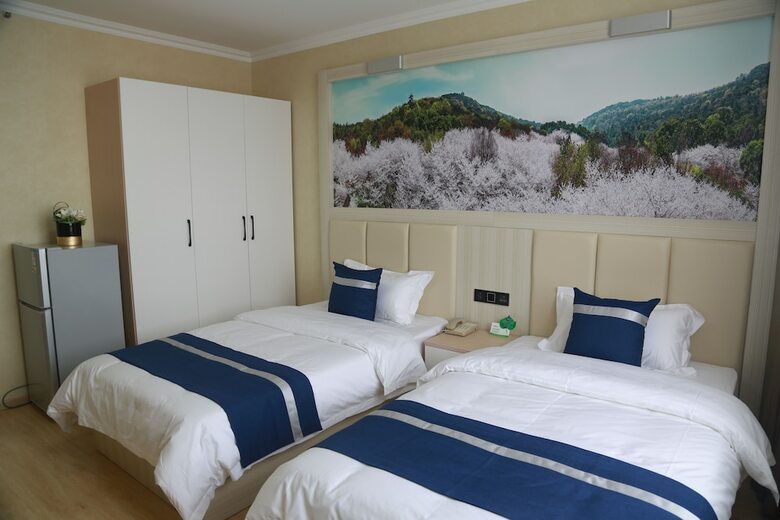 Apartamentos Youtha Suites