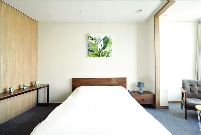 Apartamentos Aratrium Hotel