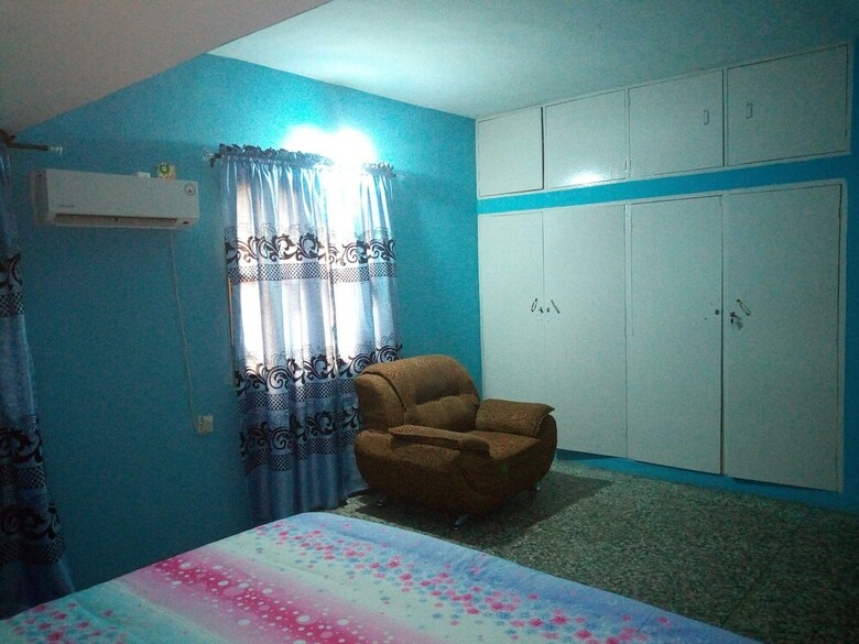 Red Clover Hotel