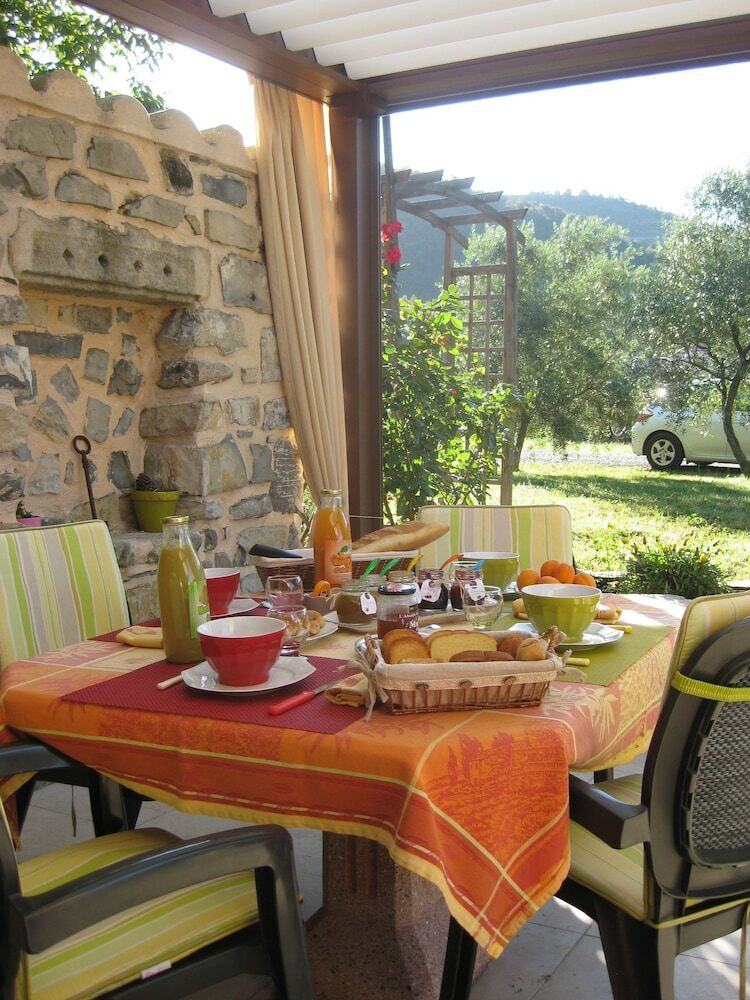 Hotel Chambre D'h�tes Le Mas Du Moulin