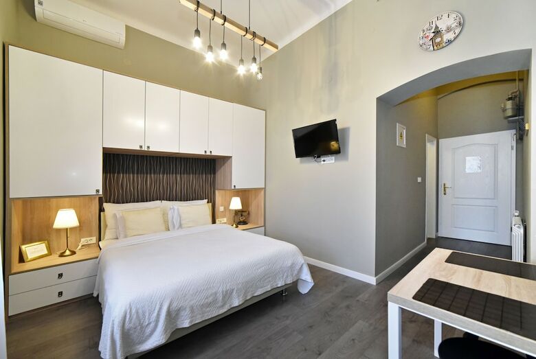 Time Apartments