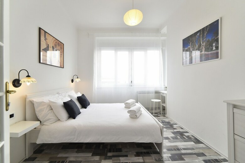 Sunny Apartment