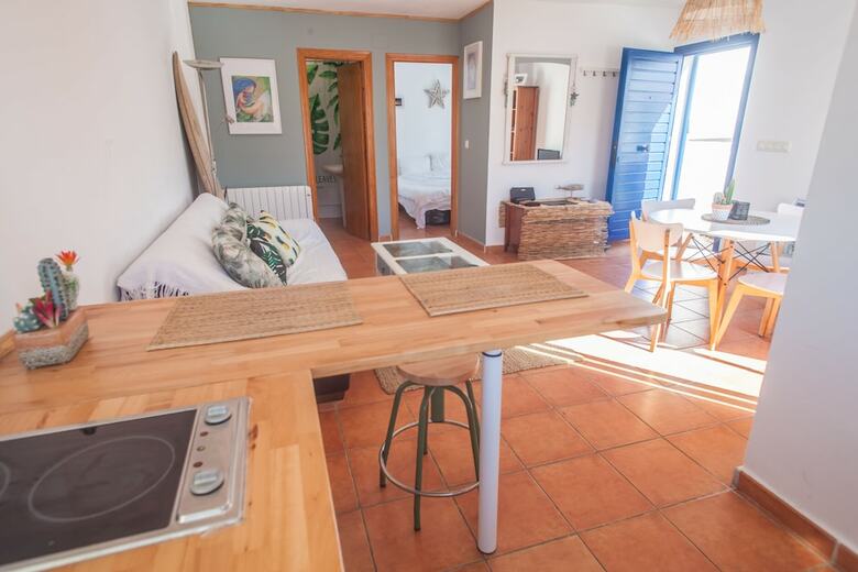 Apartamentos Beach House With Balcony And Ocean View