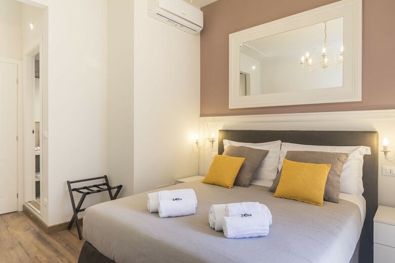 Hotel Trastevere Gallery Suites