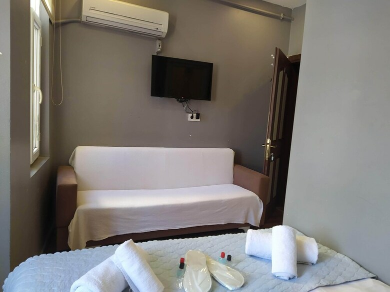 White Apart Hotel