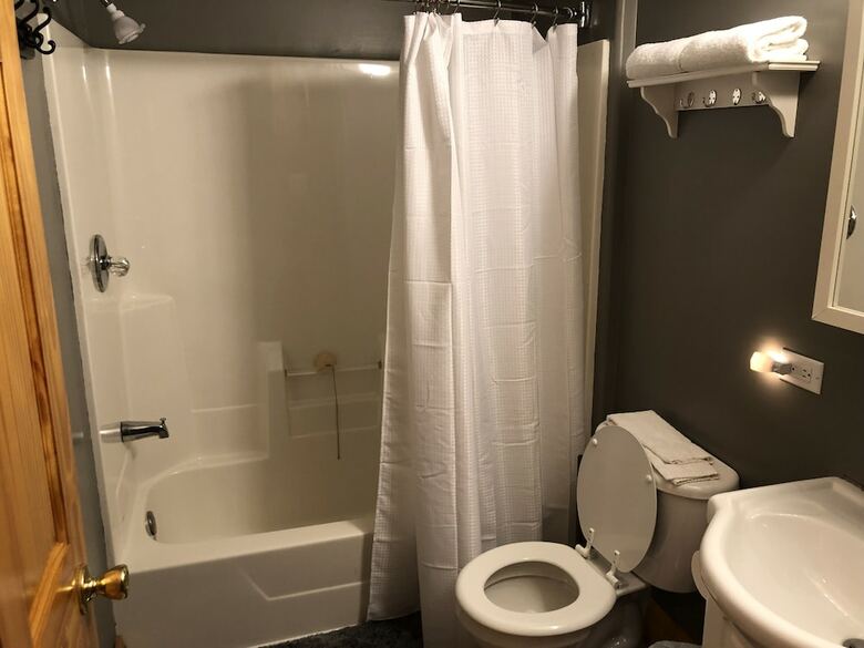 Hotel Alexanders Landing