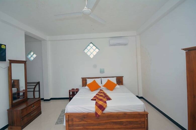 Hotel Sri Lanka 01